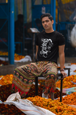 Men's Durga Puja Special Bolo Bolo Durga Elo Printed Oversized T-Shirt