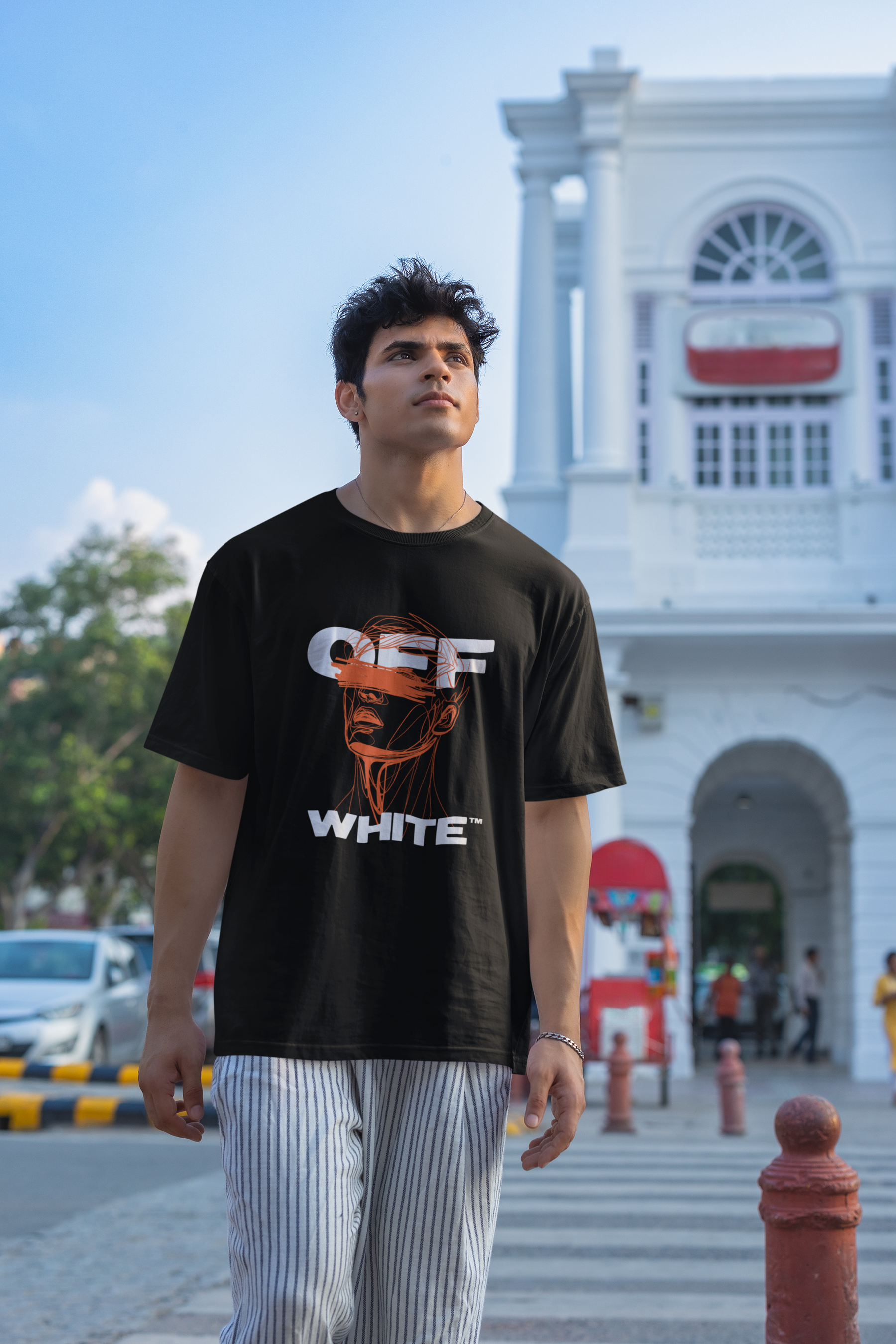 Men's Black Off White Oversized Printed T-shirt