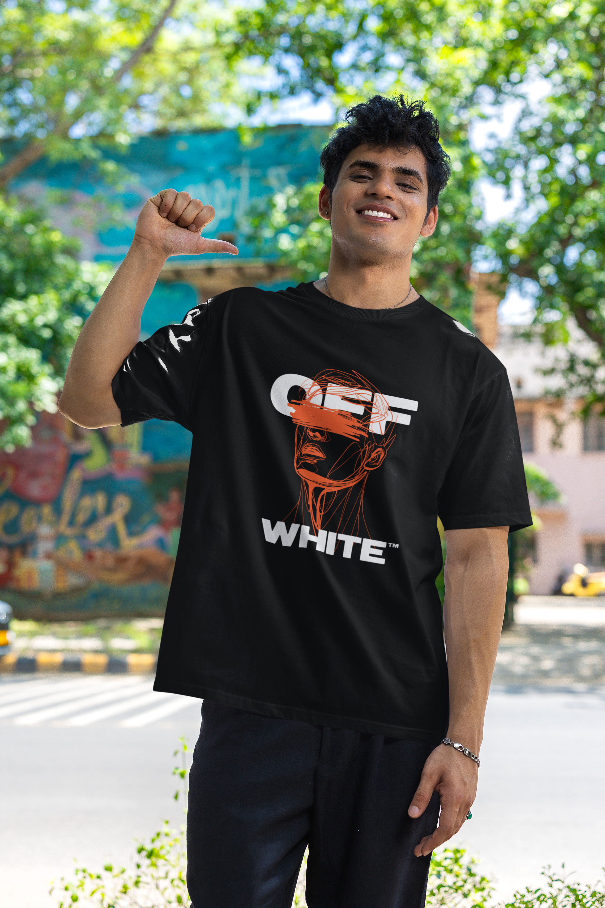 Men's Black Off White Oversized Printed T-shirt